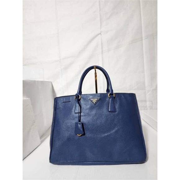 Authentic PRADA Saffiano Lux Large Galleria Double Zip Tote Blue - Picture 1 of 15